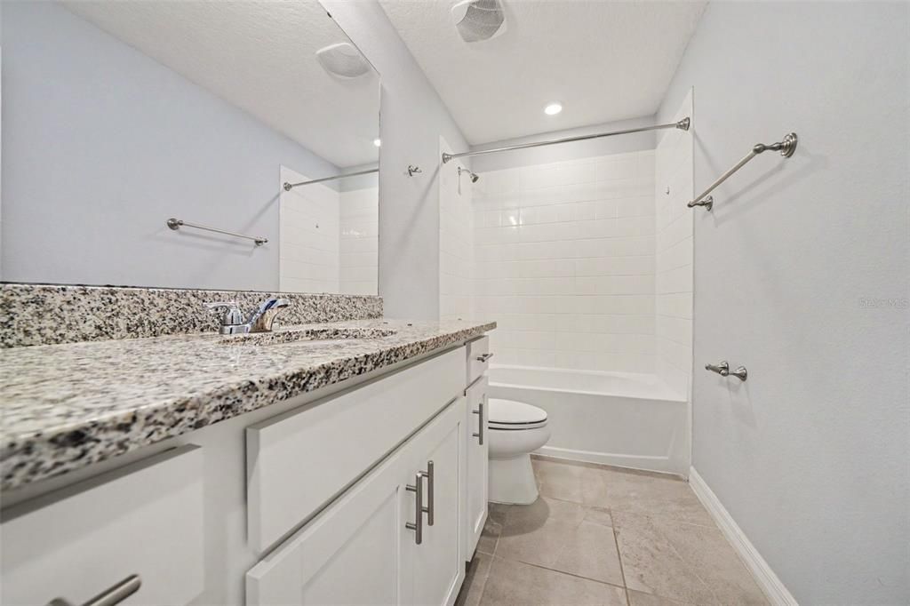 En Venta: $359,900 (3 camas, 2 baños, 1603 Pies cuadrados)