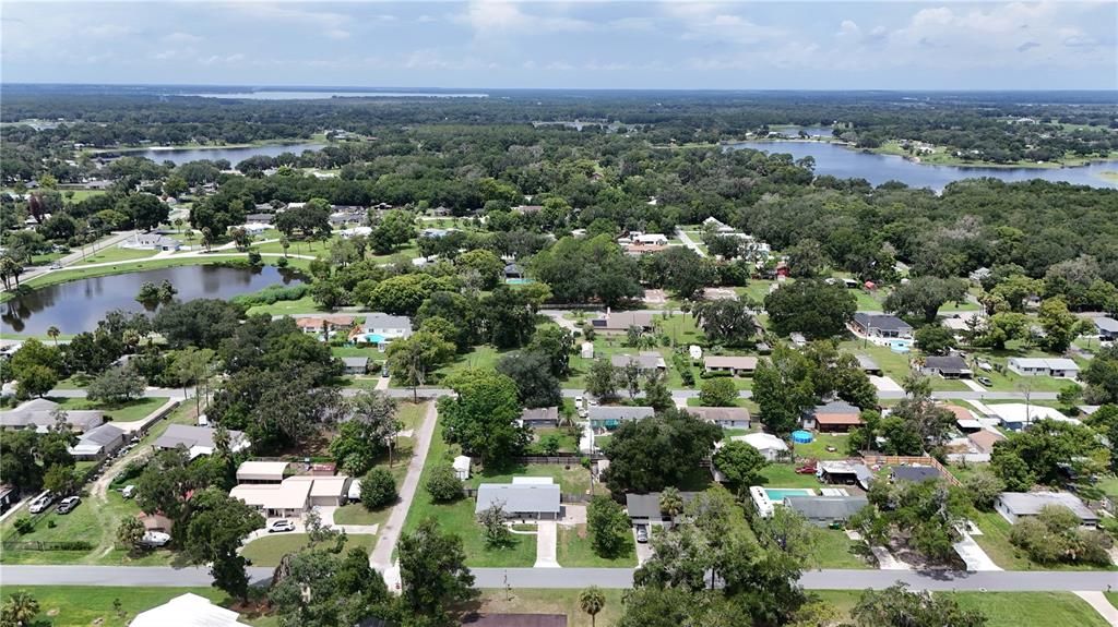 For Sale: $249,900 (2 beds, 1 baths, 1270 Square Feet)