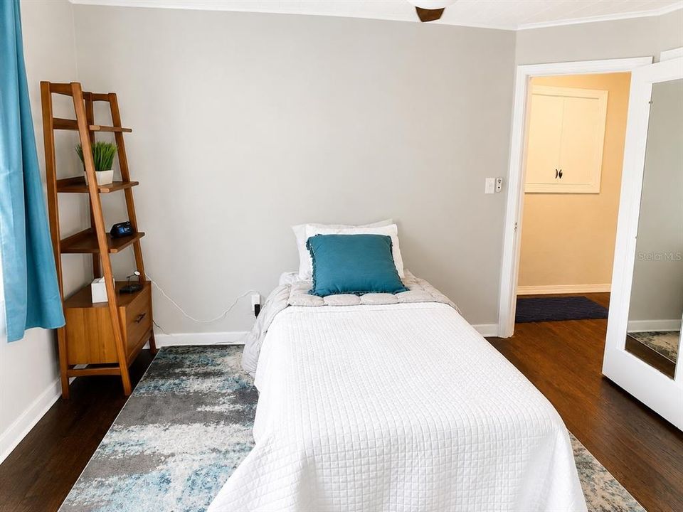 En Venta: $573,126 (4 camas, 2 baños, 1451 Pies cuadrados)