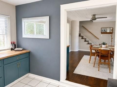 En Venta: $573,126 (4 camas, 2 baños, 1451 Pies cuadrados)