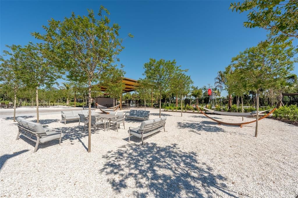 For Sale: $373,610 (4 beds, 3 baths, 2203 Square Feet)
