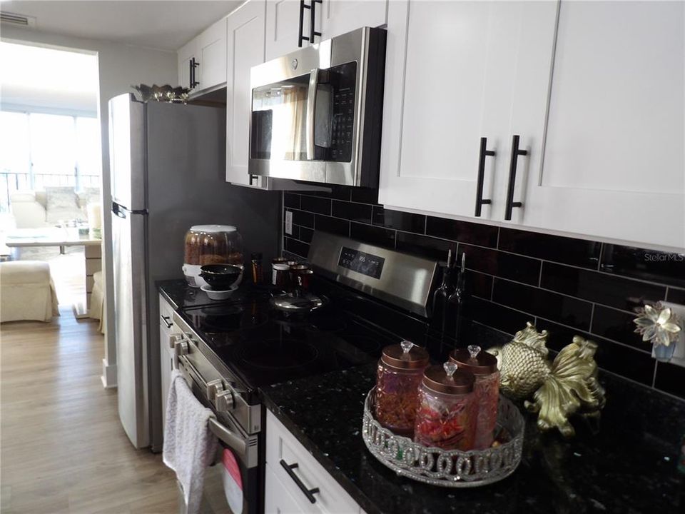For Sale: $339,000 (2 beds, 2 baths, 1545 Square Feet)