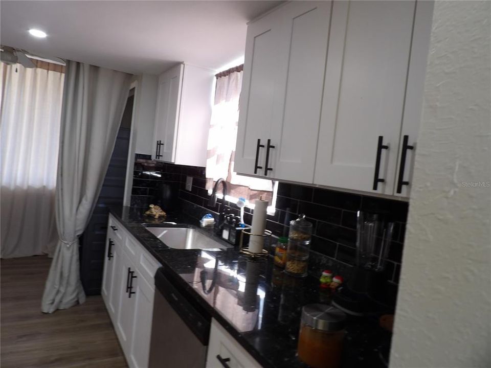 For Sale: $339,000 (2 beds, 2 baths, 1545 Square Feet)
