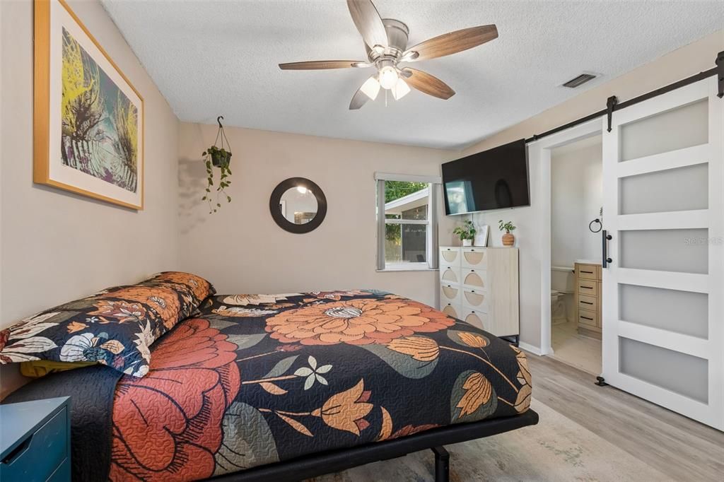 En Venta: $415,000 (2 camas, 2 baños, 1024 Pies cuadrados)