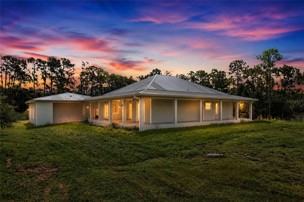 En Venta: $4,900,000 (3 camas, 3 baños, 2368 Pies cuadrados)