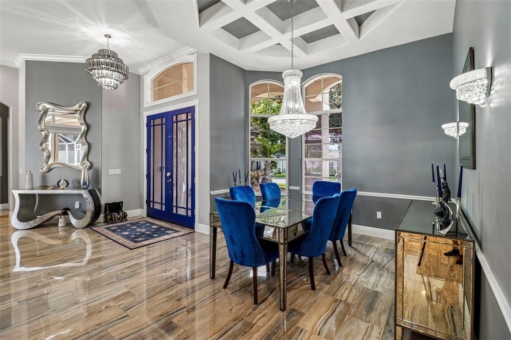 En Venta: $799,000 (4 camas, 3 baños, 3165 Pies cuadrados)