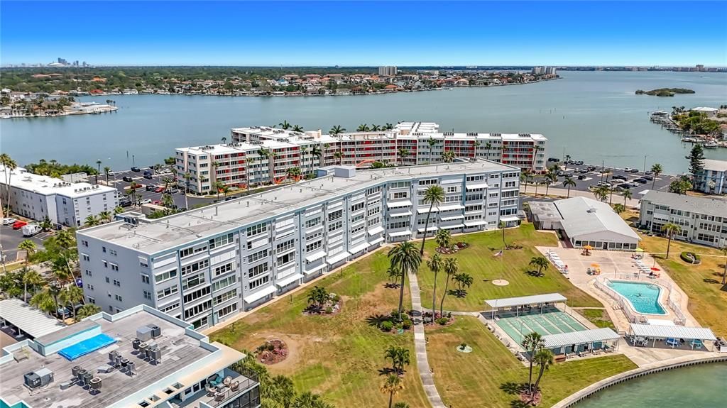 En Venta: $189,999 (2 camas, 1 baños, 1140 Pies cuadrados)