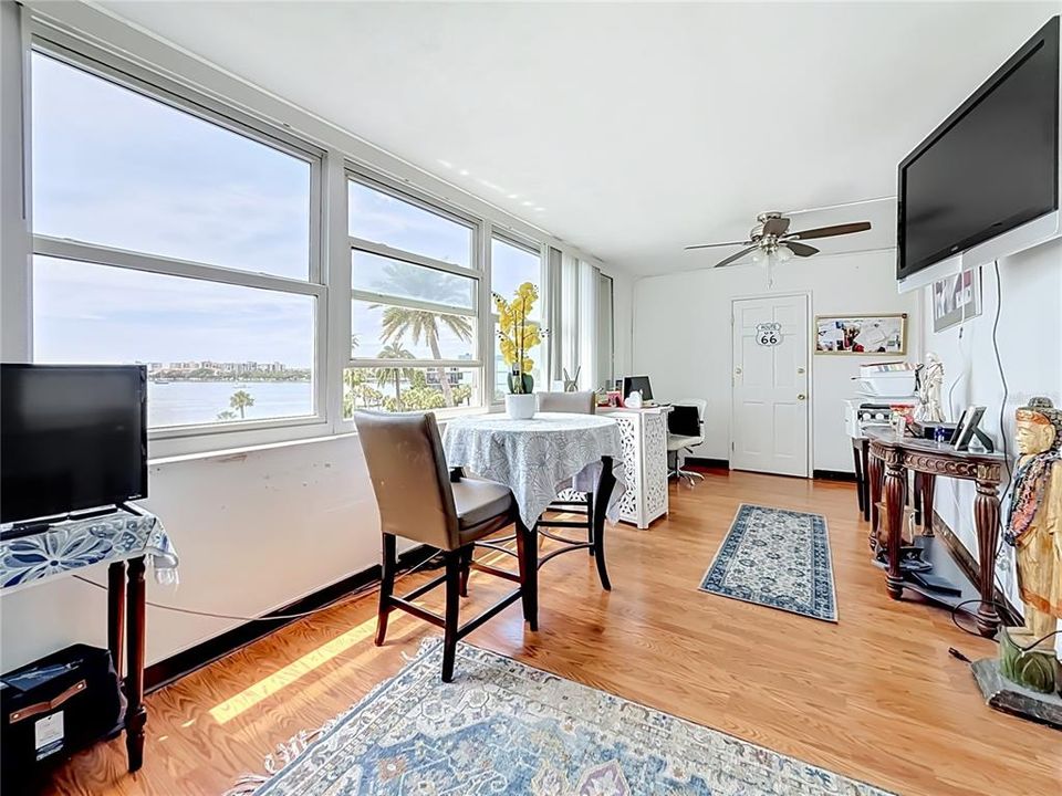 En Venta: $189,999 (2 camas, 1 baños, 1140 Pies cuadrados)