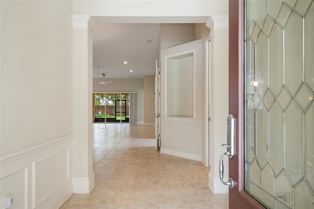 For Sale: $685,000 (3 beds, 3 baths, 2534 Square Feet)