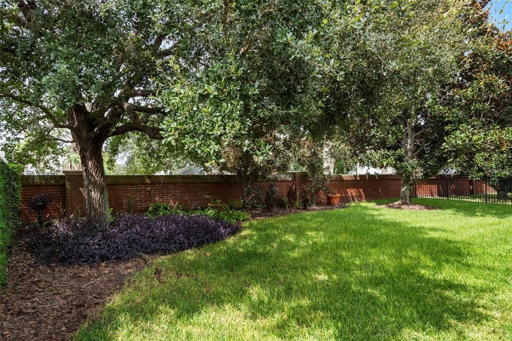 For Sale: $685,000 (3 beds, 3 baths, 2534 Square Feet)