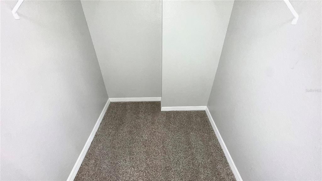 For Rent: $1,399 (1 beds, 1 baths, 759 Square Feet)