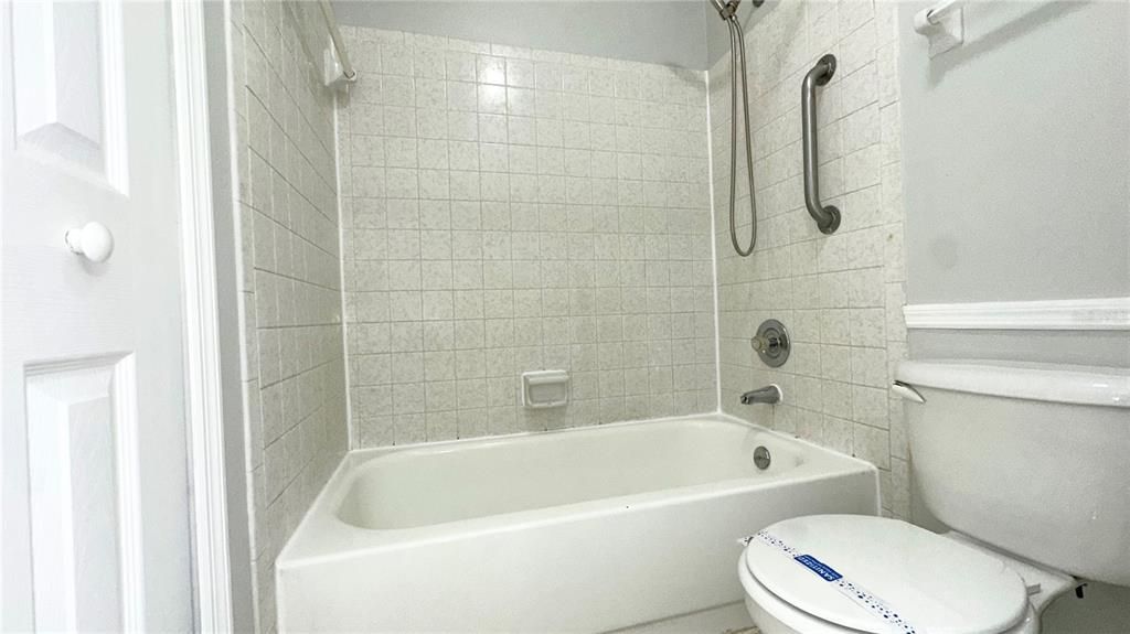For Rent: $1,399 (1 beds, 1 baths, 759 Square Feet)