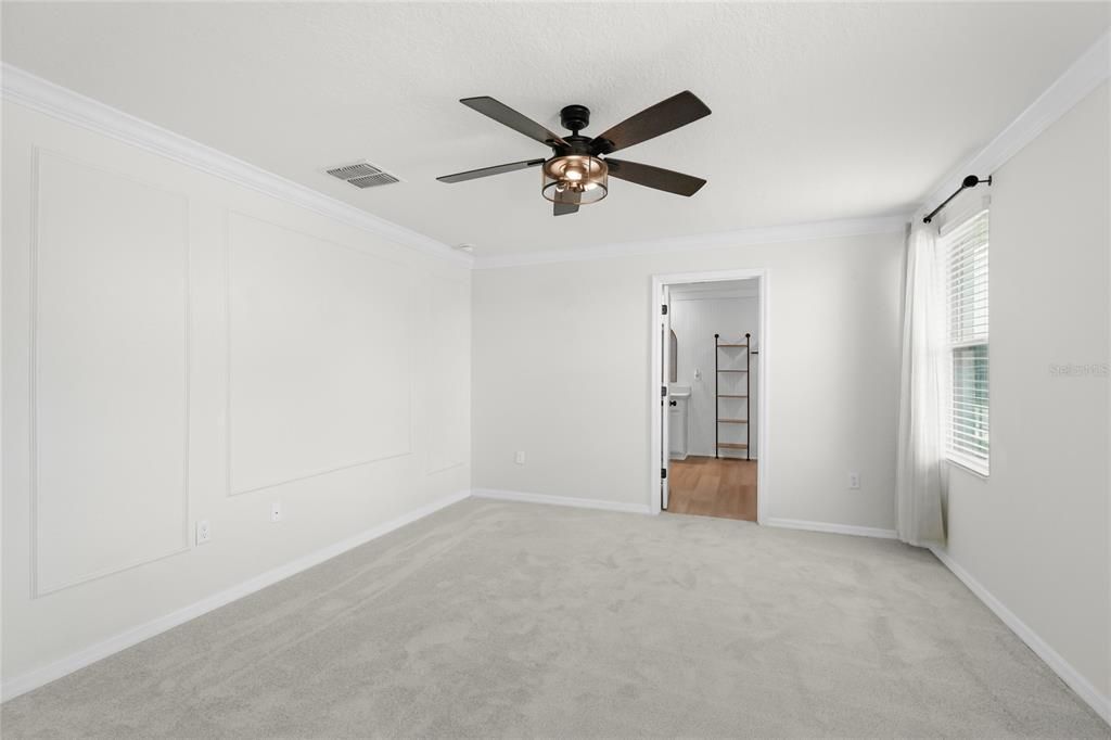 For Sale: $499,000 (4 beds, 2 baths, 2260 Square Feet)