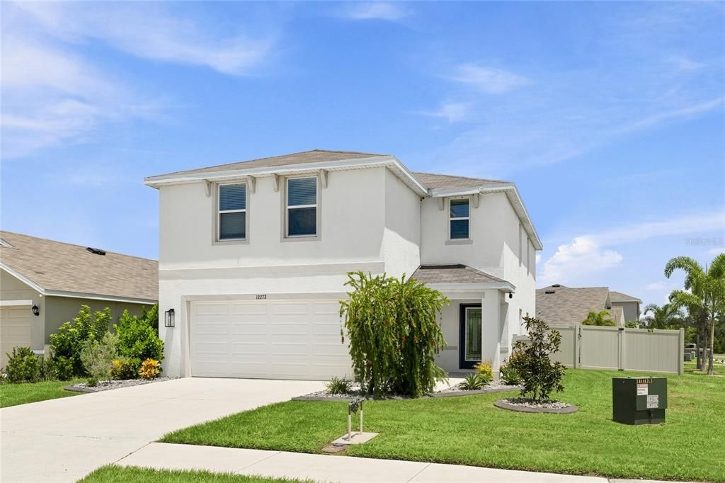 For Sale: $499,000 (4 beds, 2 baths, 2260 Square Feet)