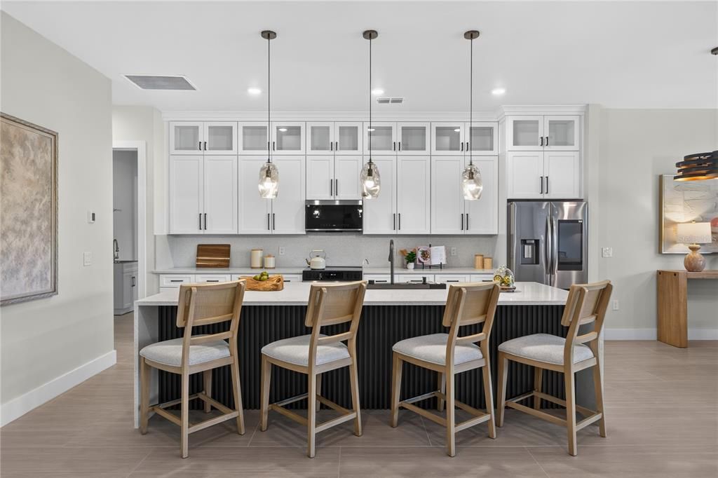 For Sale: $750,000 (4 beds, 4 baths, 2399 Square Feet)