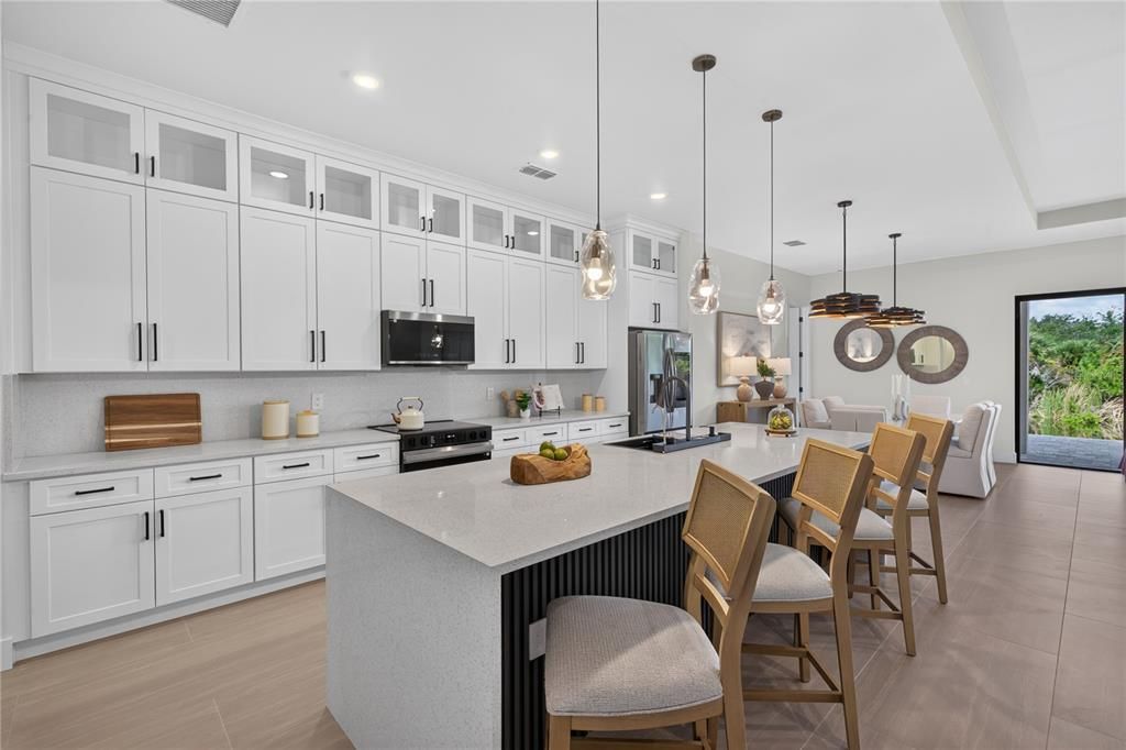 For Sale: $750,000 (4 beds, 4 baths, 2399 Square Feet)