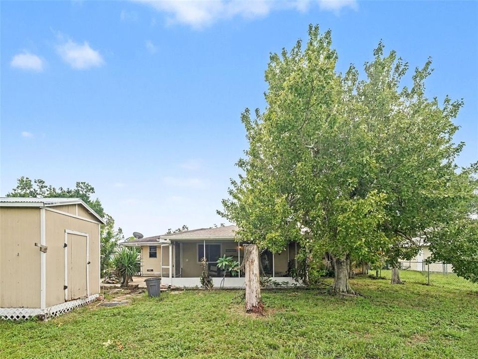 For Sale: $220,000 (3 beds, 2 baths, 1634 Square Feet)