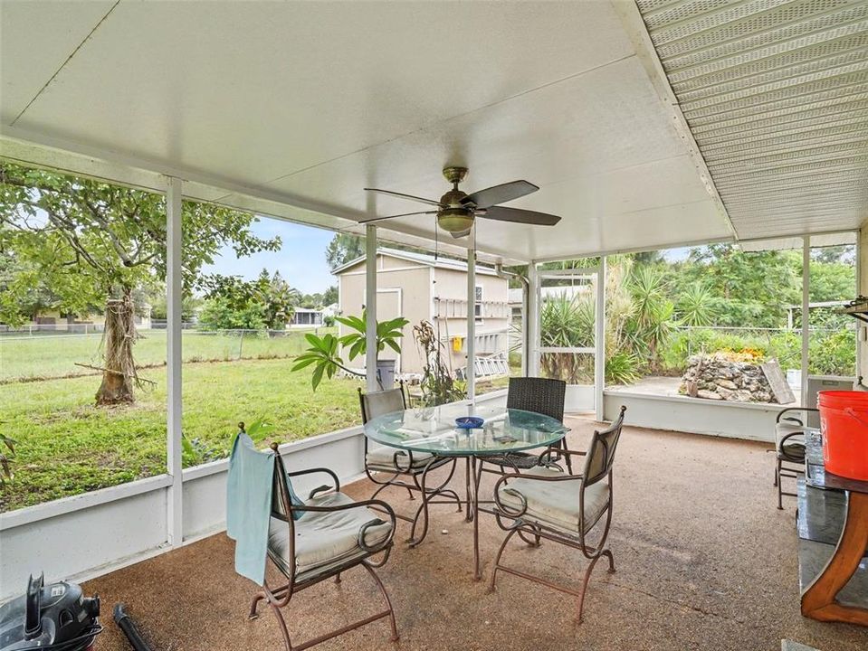 For Sale: $220,000 (3 beds, 2 baths, 1634 Square Feet)