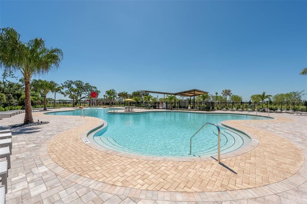 For Sale: $360,170 (3 beds, 2 baths, 1662 Square Feet)