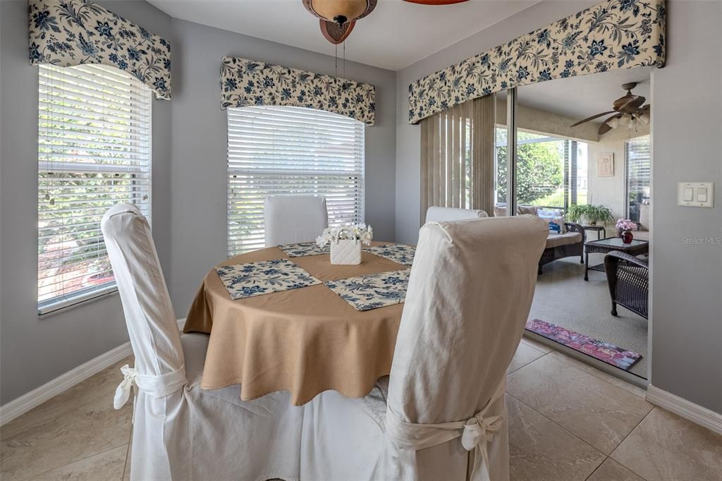 For Sale: $279,900 (3 beds, 2 baths, 1646 Square Feet)