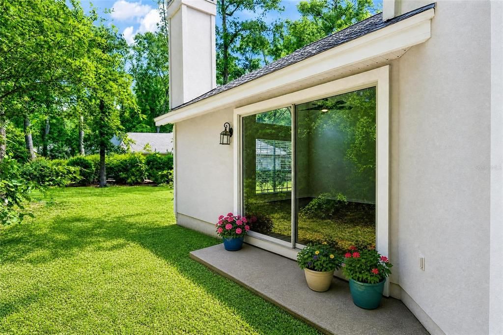 На продажу: $474,000 (4 спален, 2 ванн, 2063 Квадратных фут)