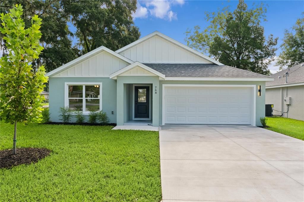 For Sale: $325,000 (3 beds, 2 baths, 1579 Square Feet)