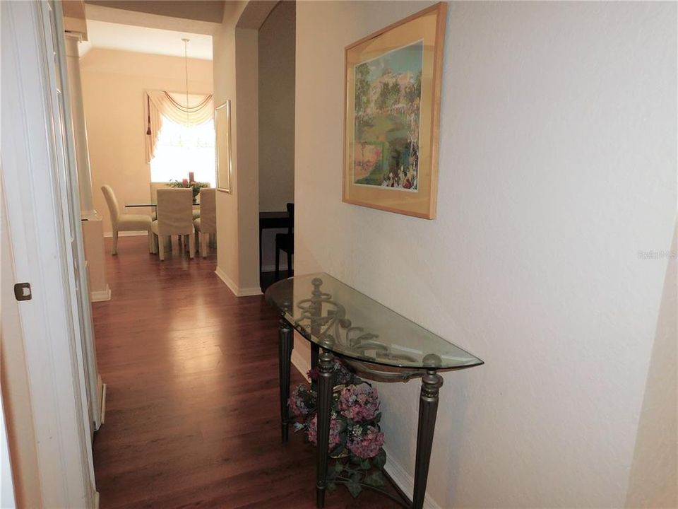 For Rent: $2,750 (3 beds, 2 baths, 2404 Square Feet)