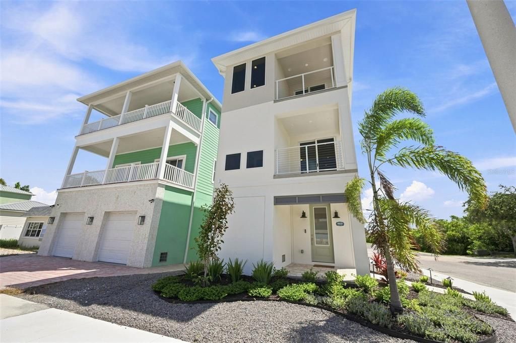 En Venta: $1,800,000 (3 camas, 2 baños, 1885 Pies cuadrados)