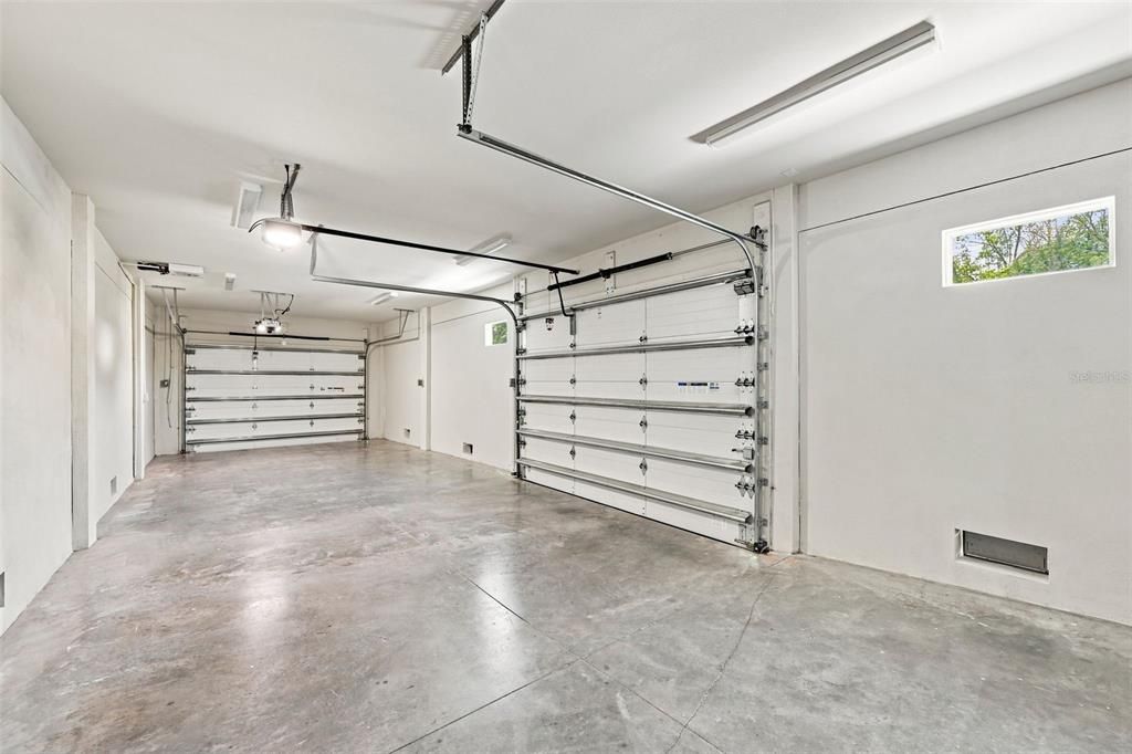 En Venta: $1,800,000 (3 camas, 2 baños, 1885 Pies cuadrados)