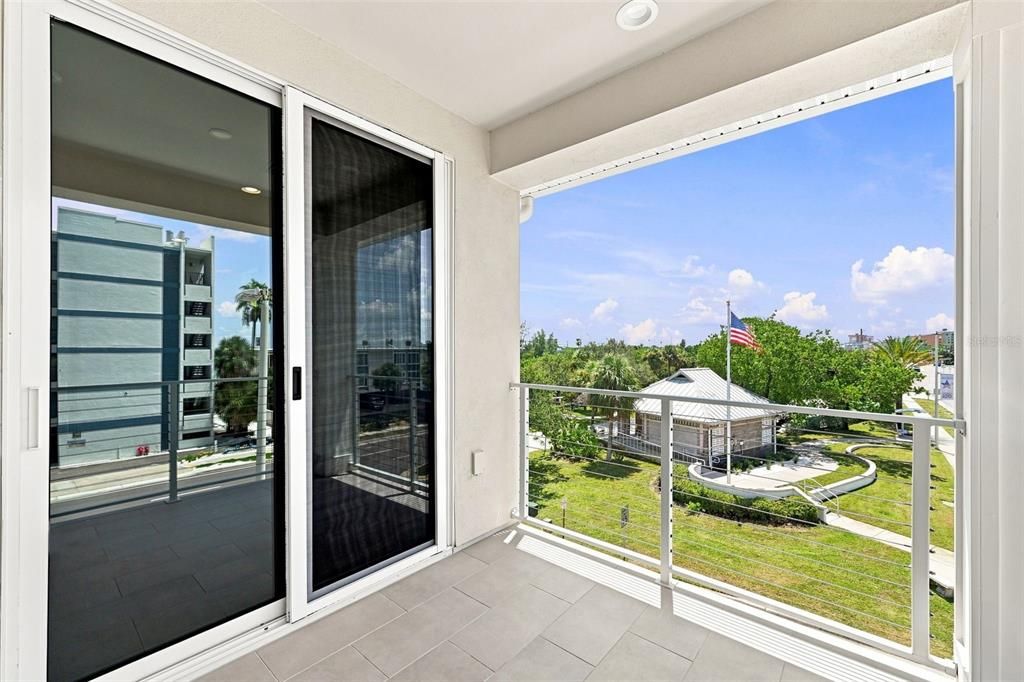 En Venta: $1,800,000 (3 camas, 2 baños, 1885 Pies cuadrados)