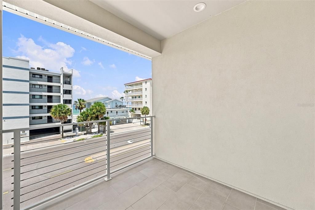 En Venta: $1,800,000 (3 camas, 2 baños, 1885 Pies cuadrados)