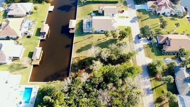 For Sale: $250,000 (0.17 acres)
