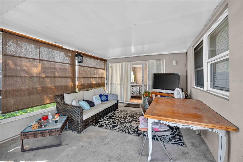 For Sale: $257,500 (3 beds, 1 baths, 1123 Square Feet)