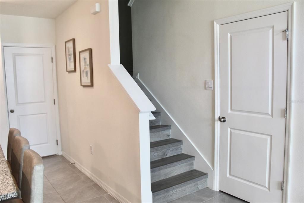 For Rent: $2,400 (3 beds, 2 baths, 1553 Square Feet)