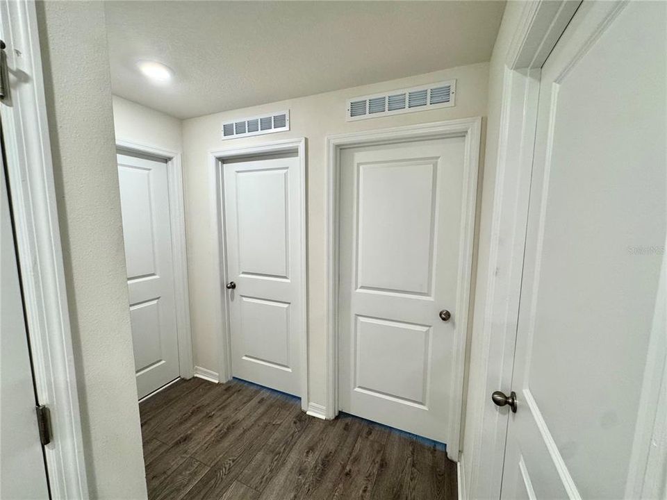 For Rent: $2,400 (3 beds, 2 baths, 1553 Square Feet)