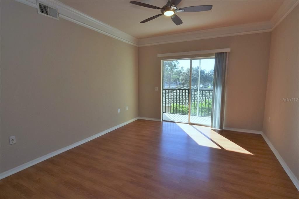 В аренду: $1,450 (1 спален, 1 ванн, 843 Квадратных фут)