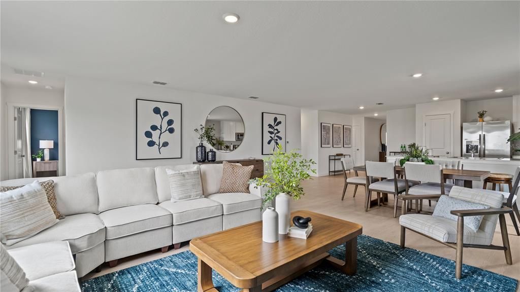 For Sale: $322,990 (4 beds, 2 baths, 1985 Square Feet)