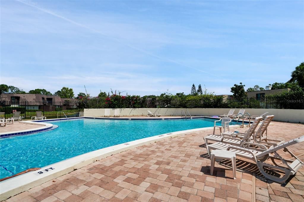 For Rent: $2,200 (3 beds, 2 baths, 1478 Square Feet)