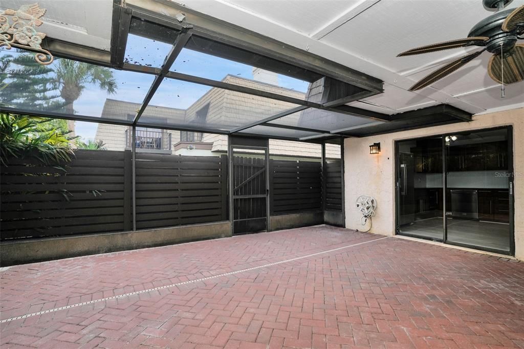For Rent: $2,200 (3 beds, 2 baths, 1478 Square Feet)