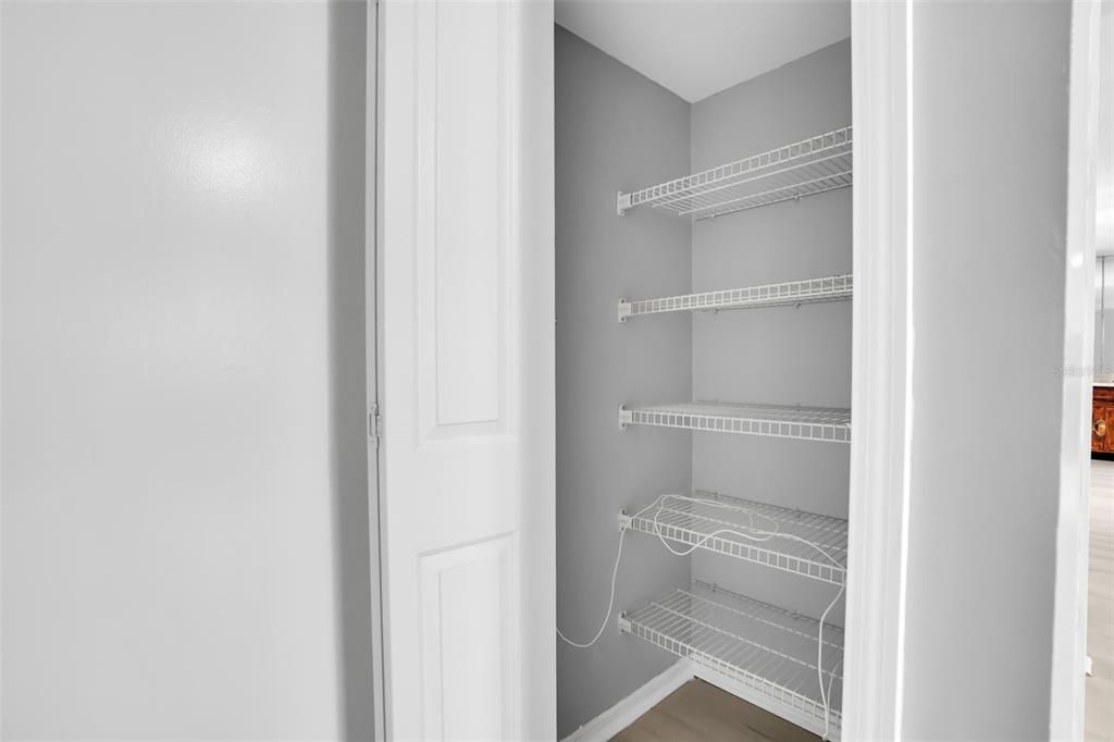 For Rent: $2,200 (3 beds, 2 baths, 1478 Square Feet)