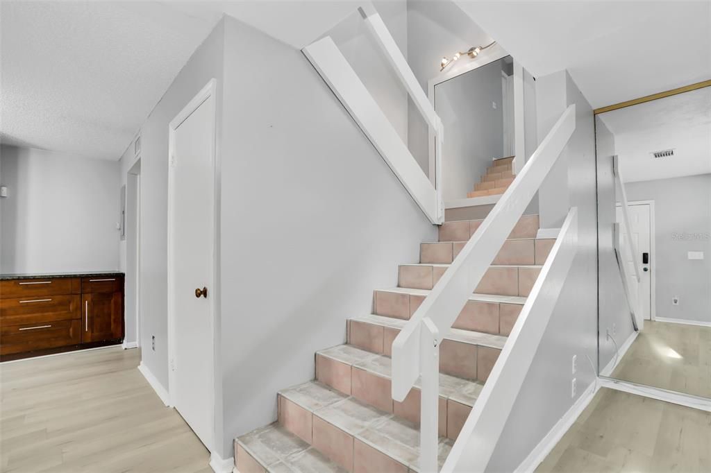 For Rent: $2,200 (3 beds, 2 baths, 1478 Square Feet)