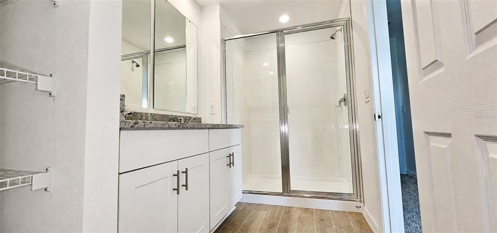For Rent: $2,350 (3 beds, 2 baths, 1489 Square Feet)