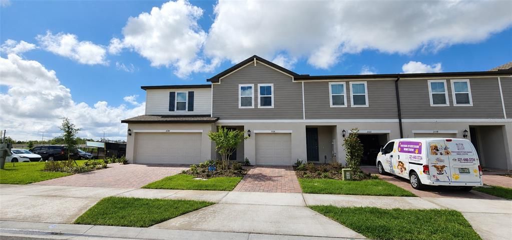 For Rent: $2,350 (3 beds, 2 baths, 1489 Square Feet)