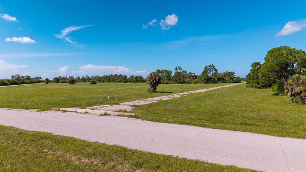 For Sale: $15,900 (0.18 acres)