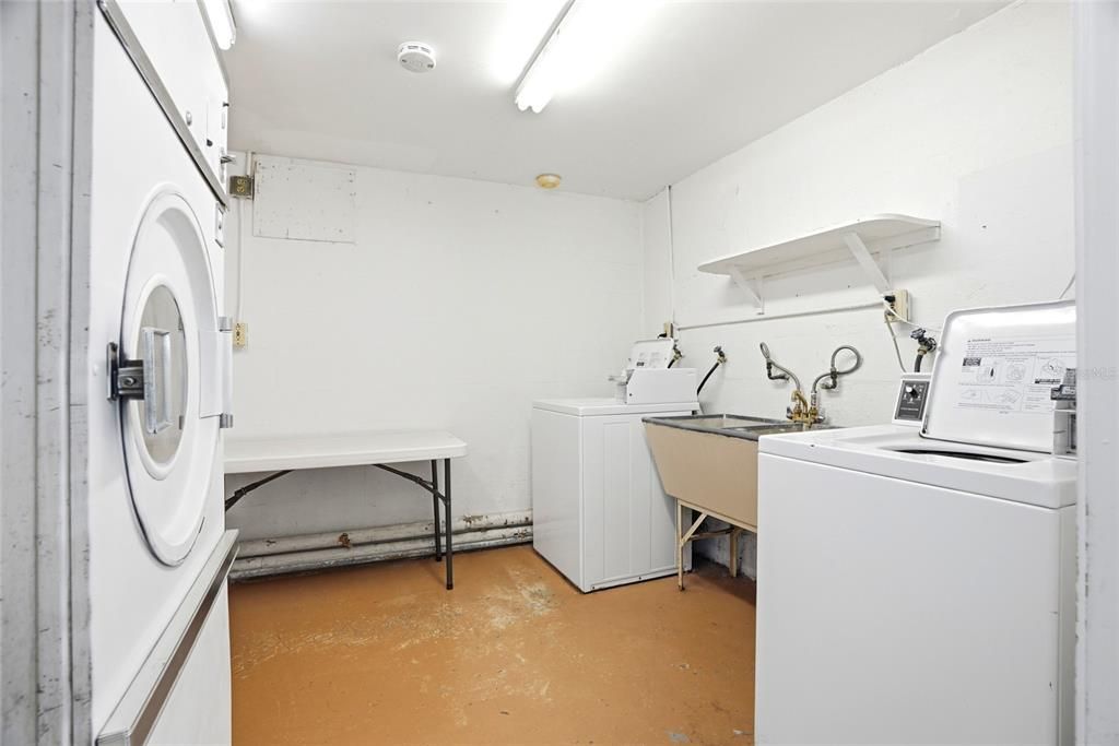 En Venta: $129,000 (2 camas, 2 baños, 950 Pies cuadrados)