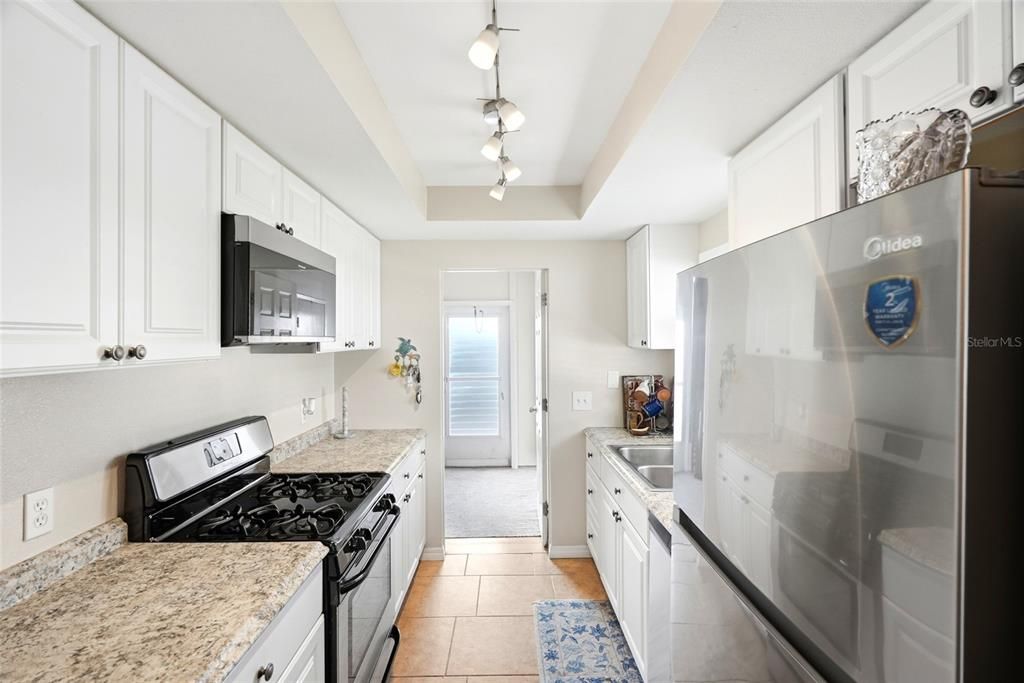 En Venta: $129,000 (2 camas, 2 baños, 950 Pies cuadrados)