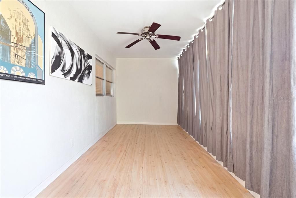 En Venta: $129,000 (2 camas, 2 baños, 950 Pies cuadrados)