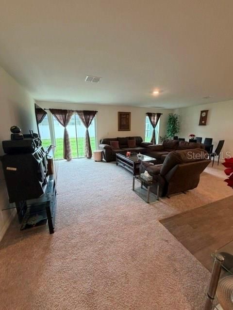 For Rent: $2,300 (4 beds, 2 baths, 2150 Square Feet)