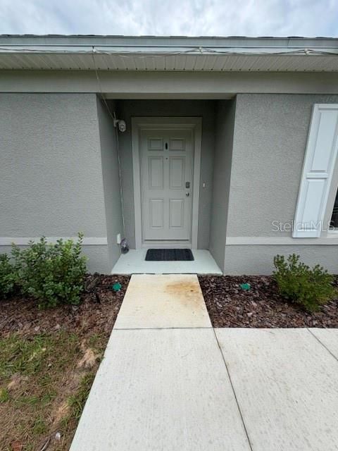 For Rent: $2,300 (4 beds, 2 baths, 2150 Square Feet)