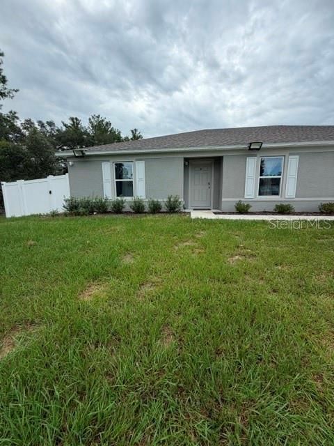 For Rent: $2,300 (4 beds, 2 baths, 2150 Square Feet)